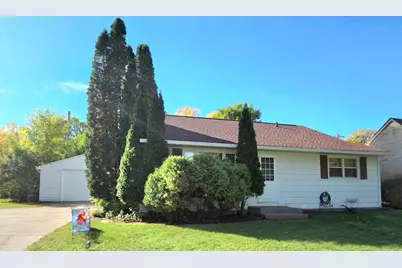 1323 12th Avenue N, Moorhead, MN 56560 - Photo 1
