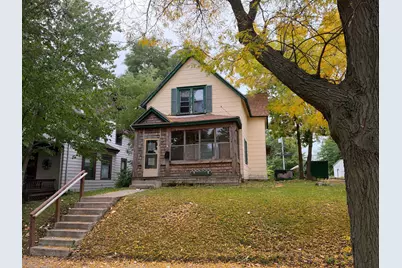 894 5th Street E, Saint Paul, MN 55106 - Photo 1