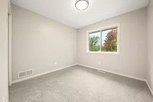 820 S Maple St, Belle Plaine, MN 56011 - Photo 25