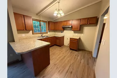 7701 Queen Avenue N, Brooklyn Park, MN 55444 - Photo 3