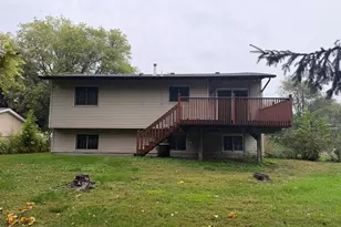 7701 Queen Ave N, Brooklyn Park, MN 55444 - Photo 7