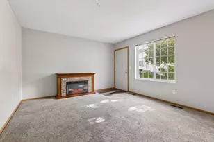 13051 Crimson Clover Ln, Eden Prairie, MN 55347 - Photo 5