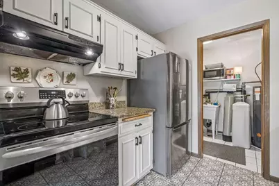 13390 Hughes Court, Apple Valley, MN 55124 - Photo 19