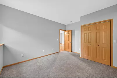 28319 Lakeside Lane, Lindstrom, MN 55045 - Photo 31