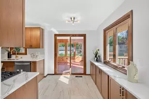 11309 France Ave S, Bloomington, MN 55431 - Photo 7
