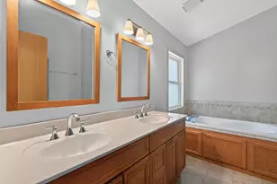 18418 85th Pl N, Maple Grove, MN 55311 - Photo 23