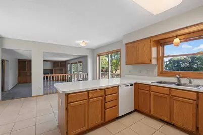 18418 85th Place N, Maple Grove, MN 55311 - Photo 17