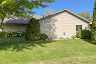1727 S Court St, Fergus Falls, MN 56537 - Photo 51