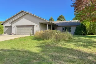 1727 S Court St, Fergus Falls, MN 56537 - Photo 45