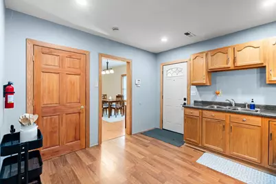 909 Park Street, Saint Paul, MN 55117 - Photo 11