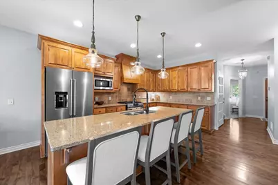 11605 Ivywood Trail, Woodbury, MN 55129 - Photo 5