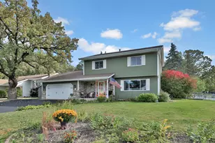 9653 Able St NE, Blaine, MN 55434 - Photo 9