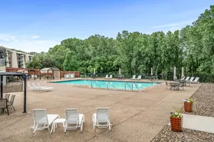 2455 Londin Ln E, Maplewood, MN 55119 - Photo 25