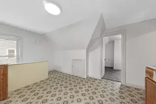 214 W College St, Albert Lea, MN 56007 - Photo 13
