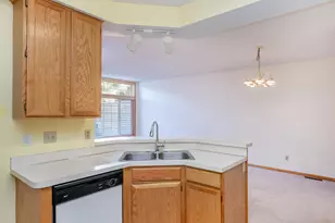 9175 Troon Ct, Woodbury, MN 55125 - Photo 13