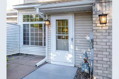 9175 Troon Court, Woodbury, MN 55125 - Photo 3
