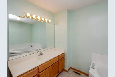 9175 Troon Court, Woodbury, MN 55125 - Photo 23