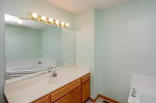 9175 Troon Ct, Woodbury, MN 55125 - Photo 23