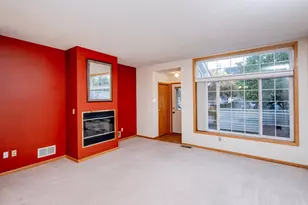 9175 Troon Ct, Woodbury, MN 55125 - Photo 7