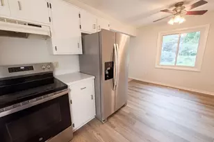 15391 Trillium Cir, Eden Prairie, MN 55344 - Photo 7
