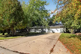 102 9th Ave NE, Dodge Center, MN 55927 - Photo 29