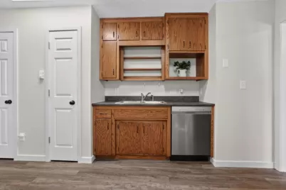 102 9th Avenue NE, Dodge Center, MN 55927 - Photo 11