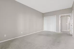 1235 Yale Pl, Minneapolis, MN 55403 - Photo 13