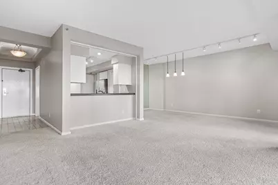 1235 Yale Place #808, Minneapolis, MN 55403 - Photo 3