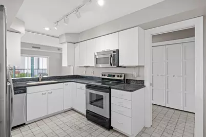 1235 Yale Place #808, Minneapolis, MN 55403 - Photo 7
