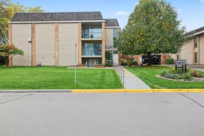 6328 Barrie Road #3M, Edina, MN 55435 - Photo 5