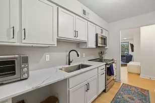 6328 Barrie Rd, Edina, MN 55435 - Photo 9