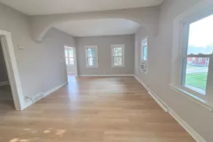 712 Maple St W, Stillwater, MN 55082 - Photo 27