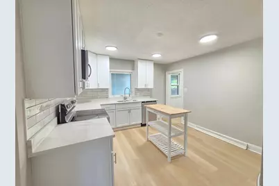 712 Maple Street W, Stillwater, MN 55082 - Photo 11