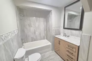 712 Maple St W, Stillwater, MN 55082 - Photo 19