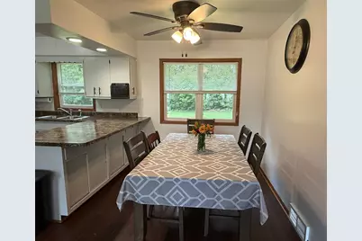 502 Prospect Street, Milroy, MN 56263 - Photo 5