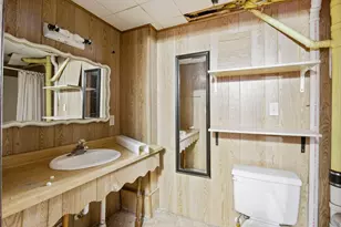 90 10th St SE, Wells, MN 56097 - Photo 35