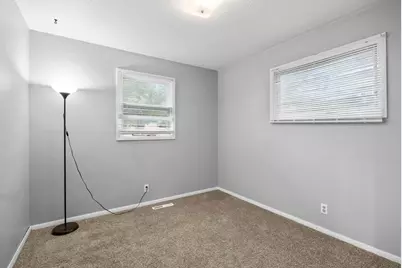 90 10th Street SE, Wells, MN 56097 - Photo 21
