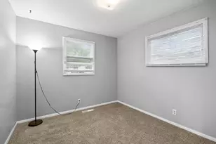 90 10th St SE, Wells, MN 56097 - Photo 21