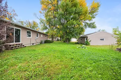 90 10th Street SE, Wells, MN 56097 - Photo 37