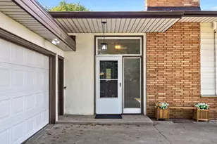148 E Warburton St, South Saint Paul, MN 55075 - Photo 3