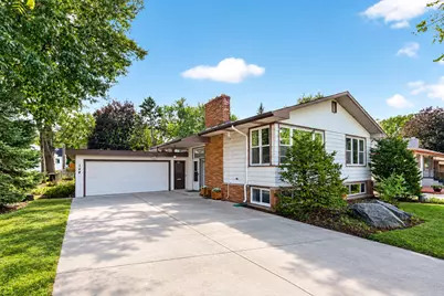 148 E Warburton Street, South Saint Paul, MN 55075 - Photo 1