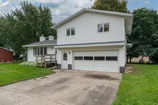 31582 169th, Huntley, MN 56047 - Photo 1