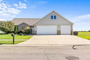 812 S 36th Street S, Moorhead, MN 56560 - Photo 37