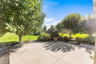 812 S 36th Street S, Moorhead, MN 56560 - Photo 43