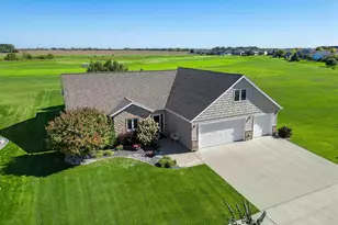 812 S 36th Street S, Moorhead, MN 56560 - Photo 53