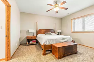 812 S 36th Street S, Moorhead, MN 56560 - Photo 33