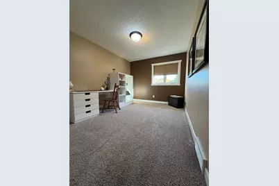 101 37th Avenue S, Moorhead, MN 56560 - Photo 11