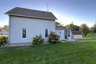 309 W Nokomis St, Osakis, MN 56360 - Photo 3