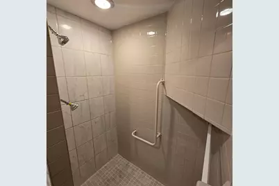 2102 Lyndale Avenue N, Minneapolis, MN 55411 - Photo 9