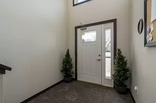220 SW Maple Ave, Elysian, MN 56028 - Photo 7